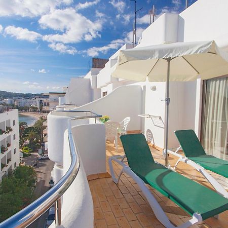 Apartamentos Bon Lloc Санта Еулалия дел Рио Стая снимка